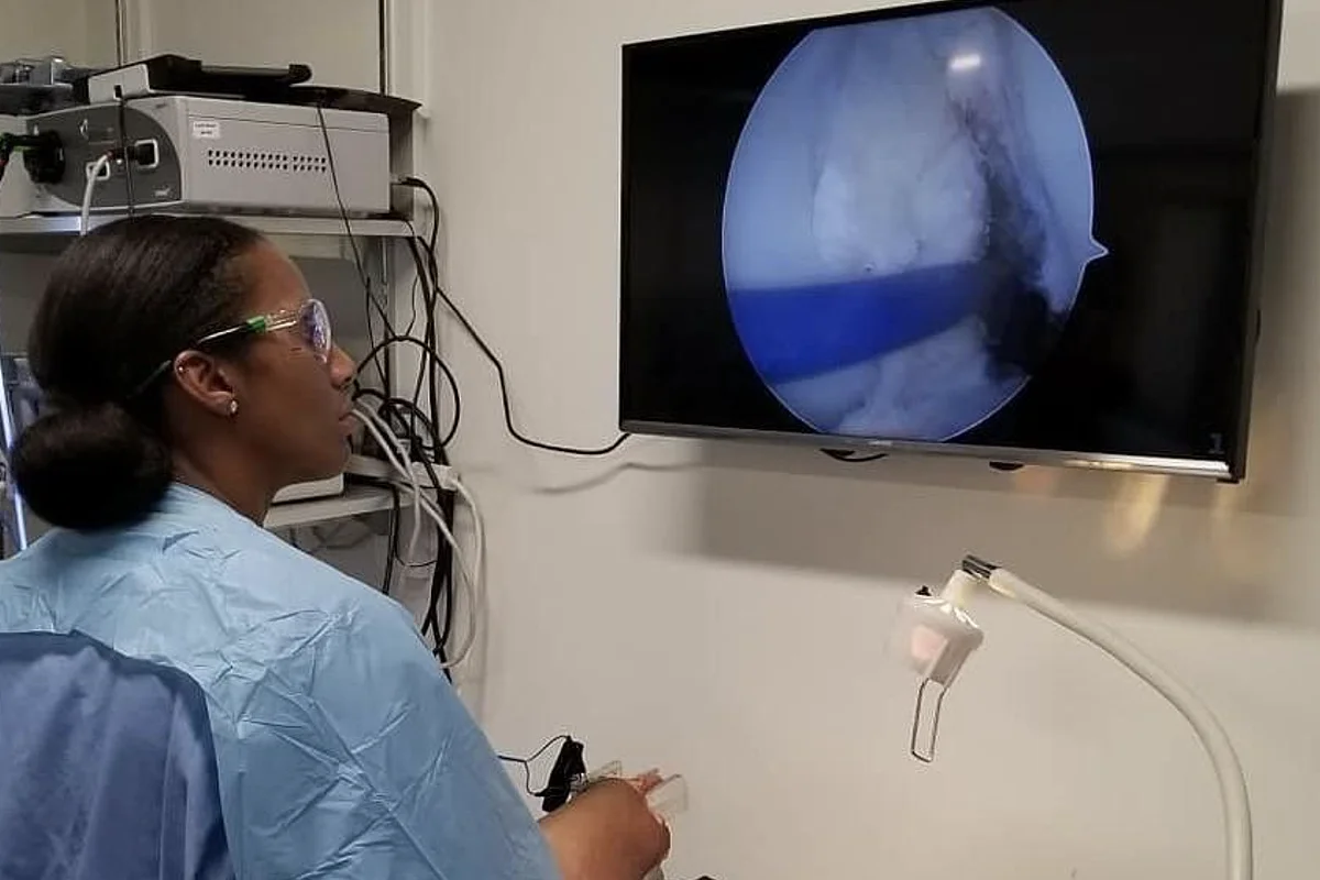 Tracye J. Lawyer examines xray